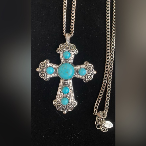 Turquoise Cross Western Style Necklace - Picture 2 of 4